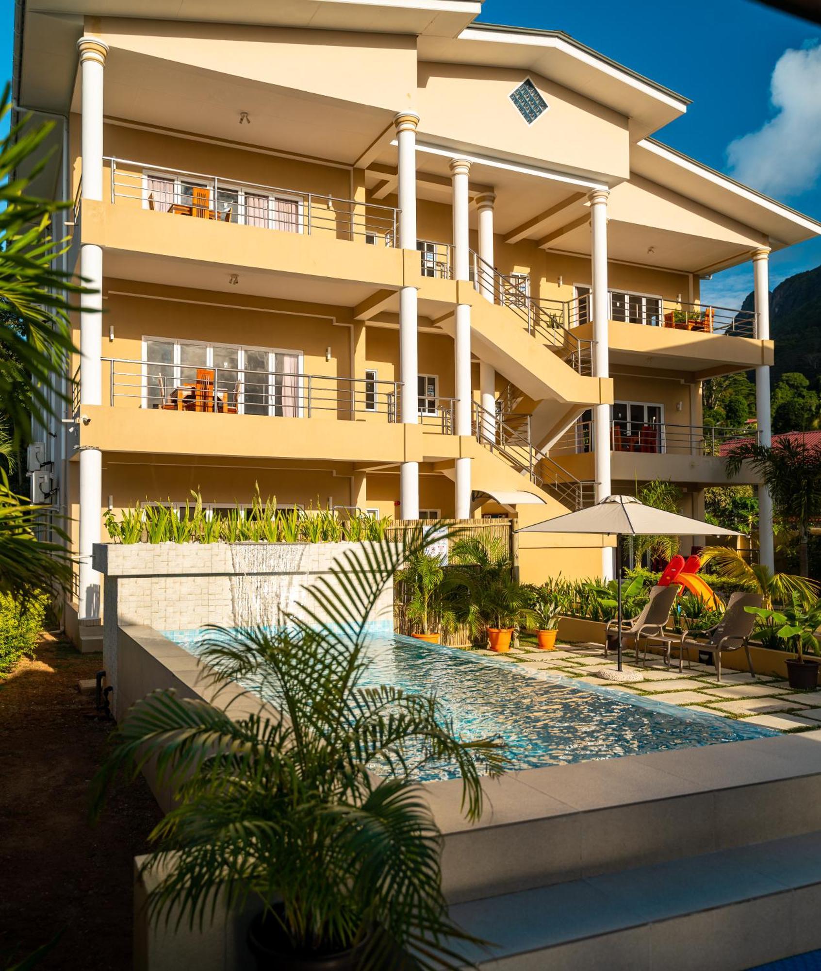 Tropical Hideaway Aparthotel Beau Vallon  Buitenkant foto