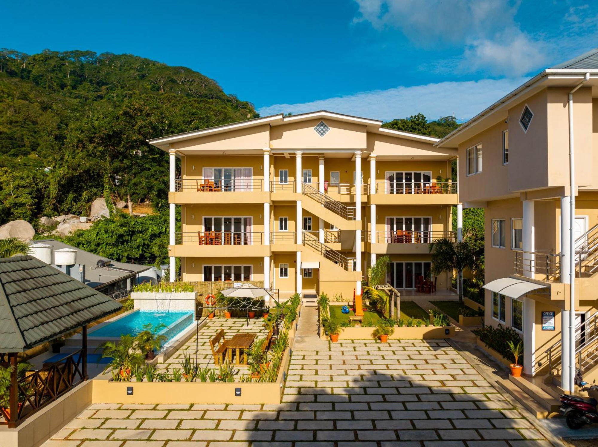 Tropical Hideaway Aparthotel Beau Vallon  Buitenkant foto